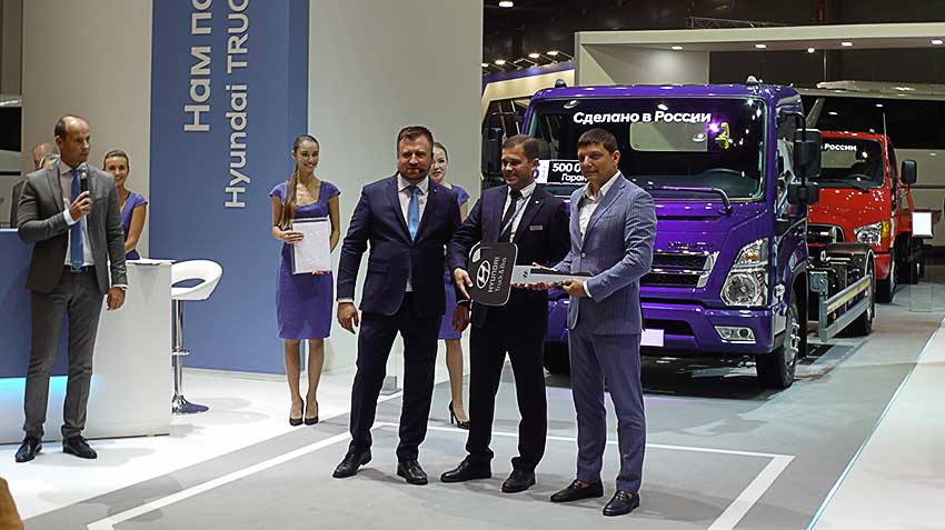 Isuzu signed on Comtrans 2019 agreement with C-Cars