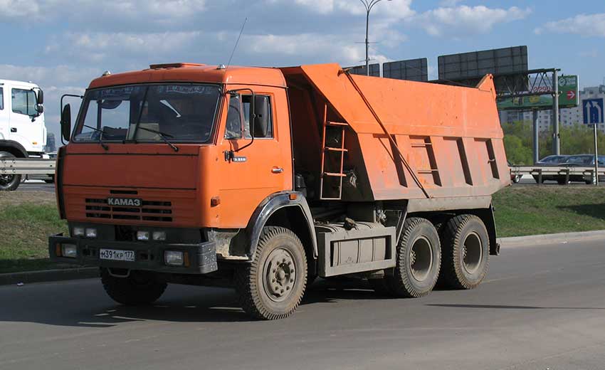 kamaz-55111.JPG