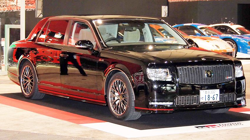Toyota_Century_GRMN.jpg