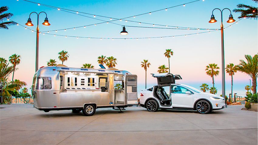 Tesla-Explores-Beach.jpg