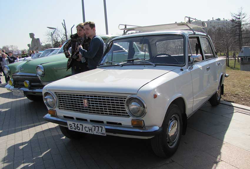 VAZ-21011_2.jpg