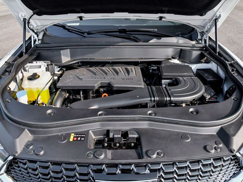 Haval-F7_2019_engine.jpg
