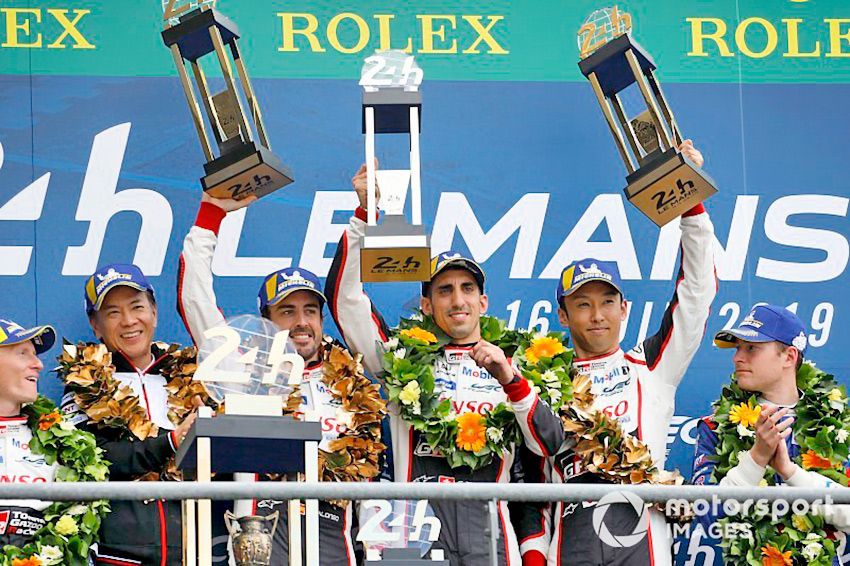 le-mans-24-hours-of-le-mans-20-2.jpg
