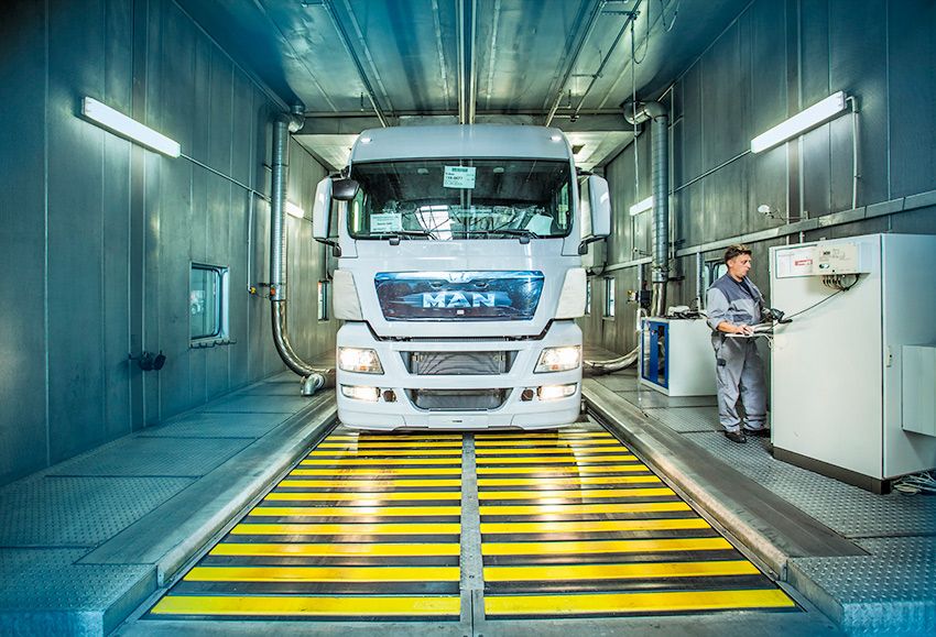 the Plant-MAN-Trucks-in-Krakow-(6).jpg