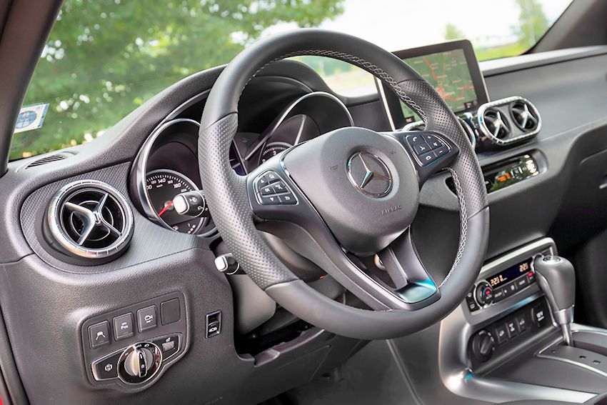 mercedes-benz_x_350_d_4matic_progressive.jpg