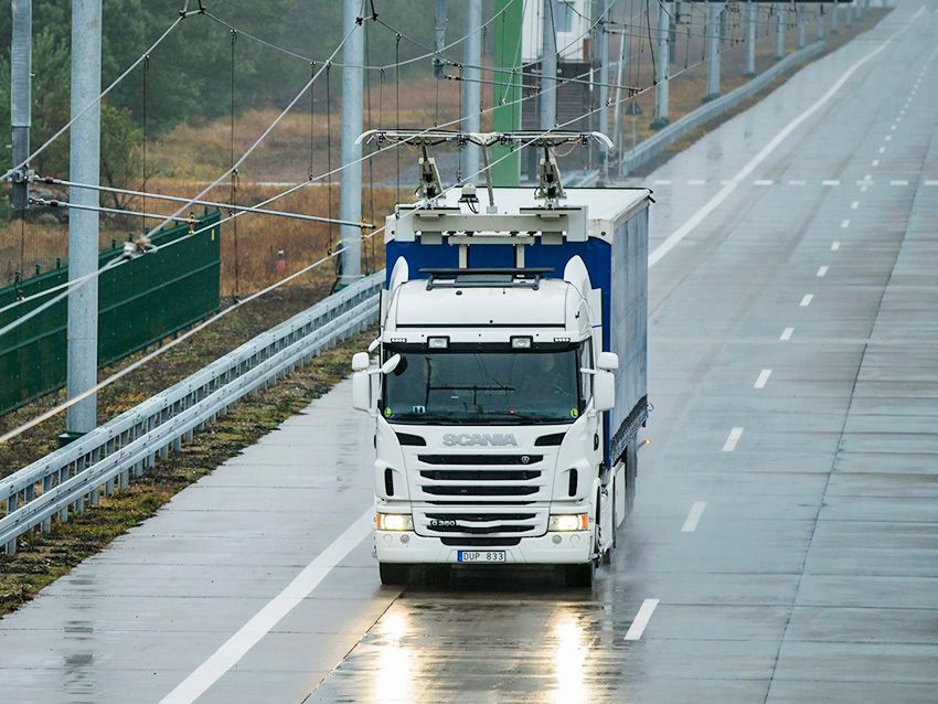 scania_g360_4x2_trolley_truck.jpg