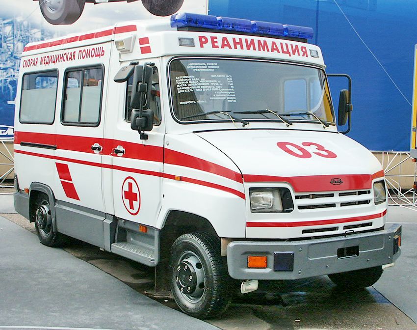 zil-32502m.jpg