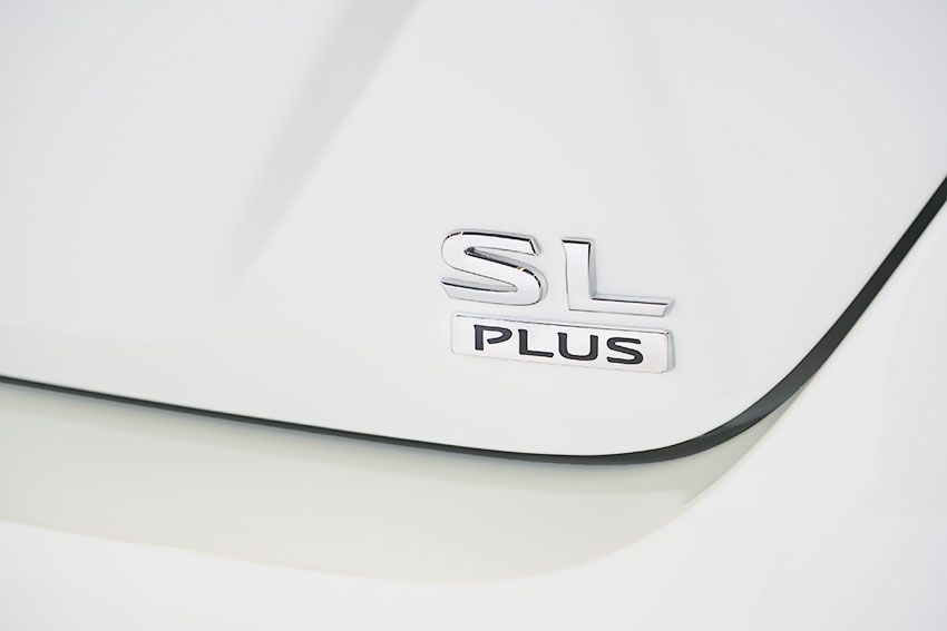 nissan_leaf_e_1.jpg