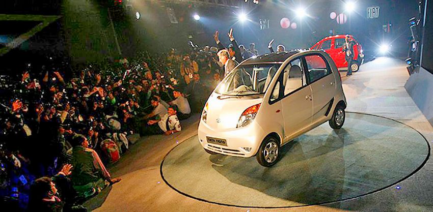 tata_unveils_worlds_cheapestcar.jpg
