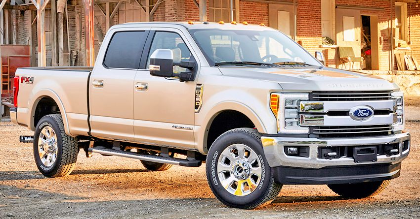 ford_f-350_super_duty_king_ranch_crew_cab_14.jpg