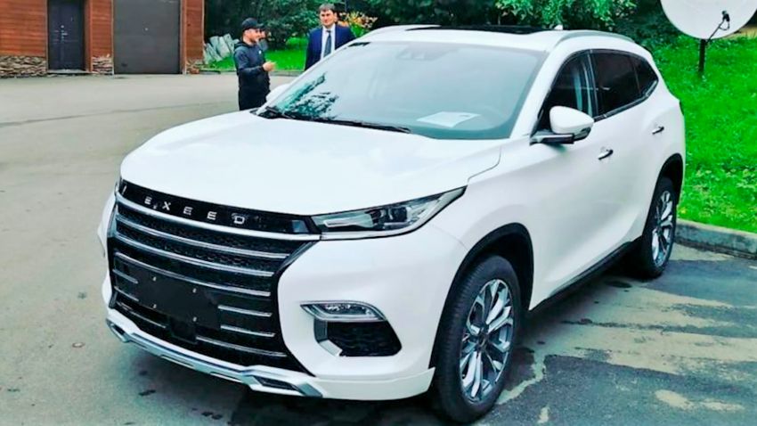 chery_exeed_100.jpg