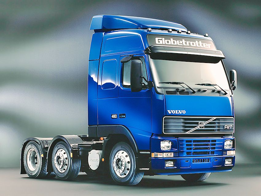 volvo_fh12_globetrotter_2.jpg
