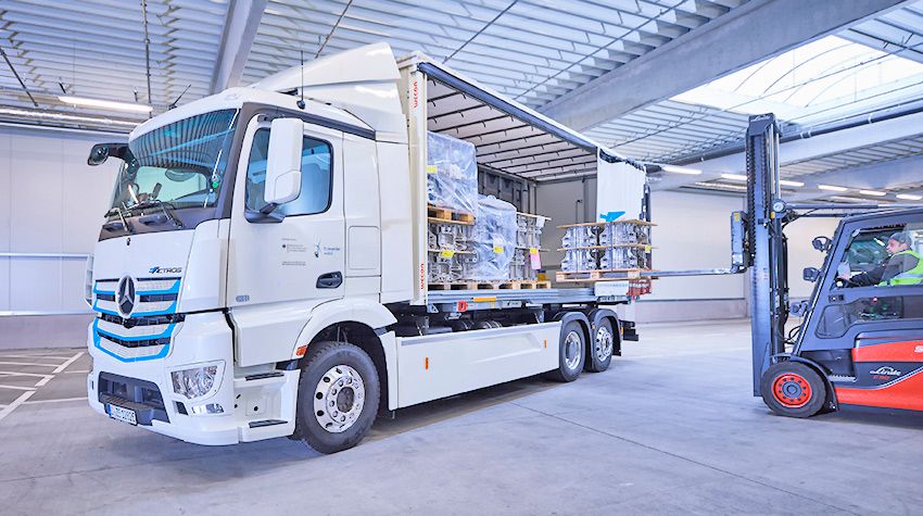 mercedes-benz_eactros_6_2_109.jpg