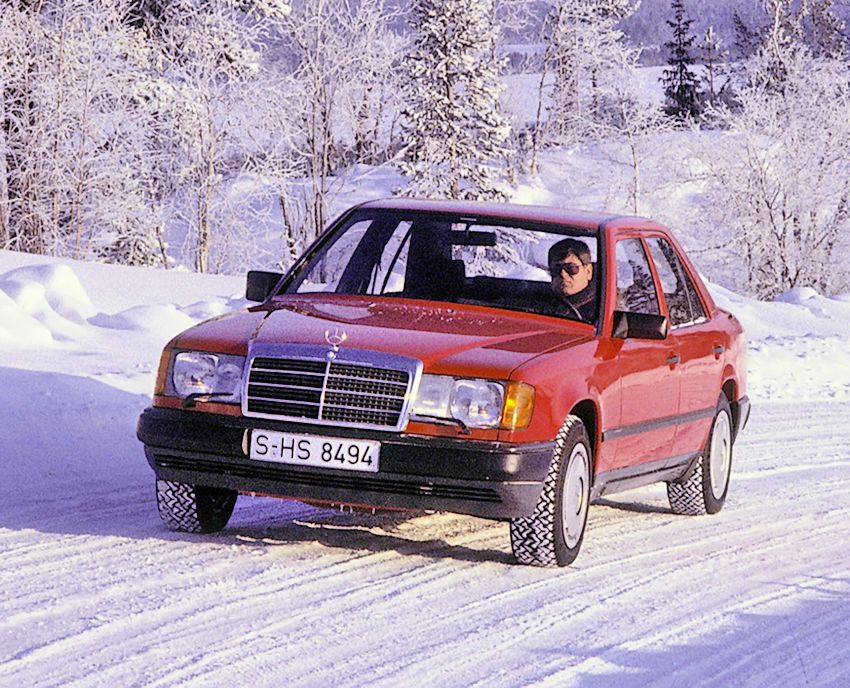 MB_300E_4matic.jpg