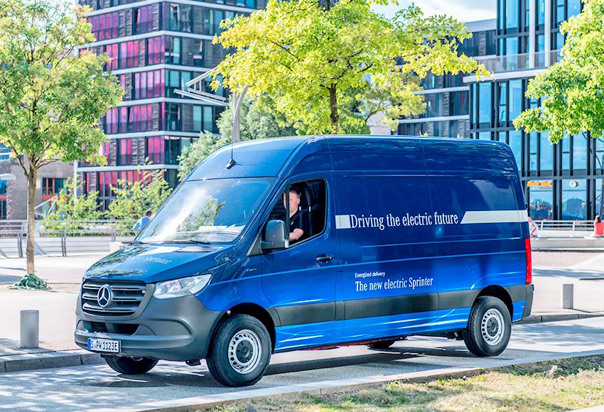 mercedes-benz_esprinter_24.jpg