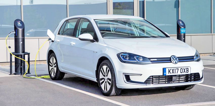 volkswagen-e-golf-charging.jpg