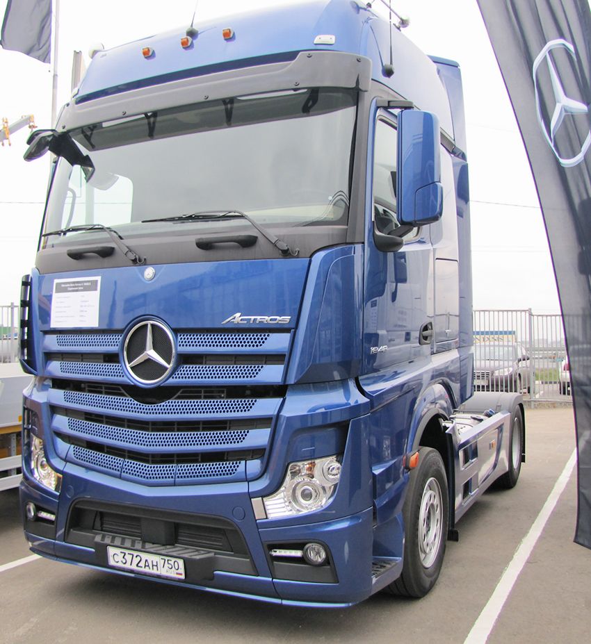 Actros_1848.jpg
