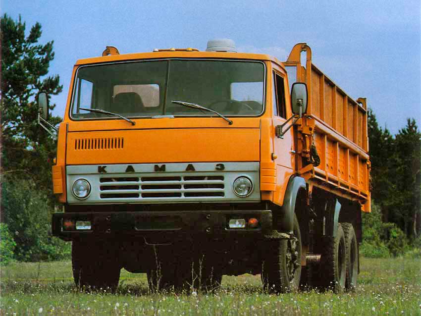 kamaz_55102_1.jpg