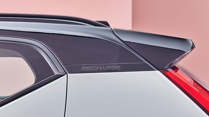 volvo_xc40_recharge_p8_awd_91.jpg