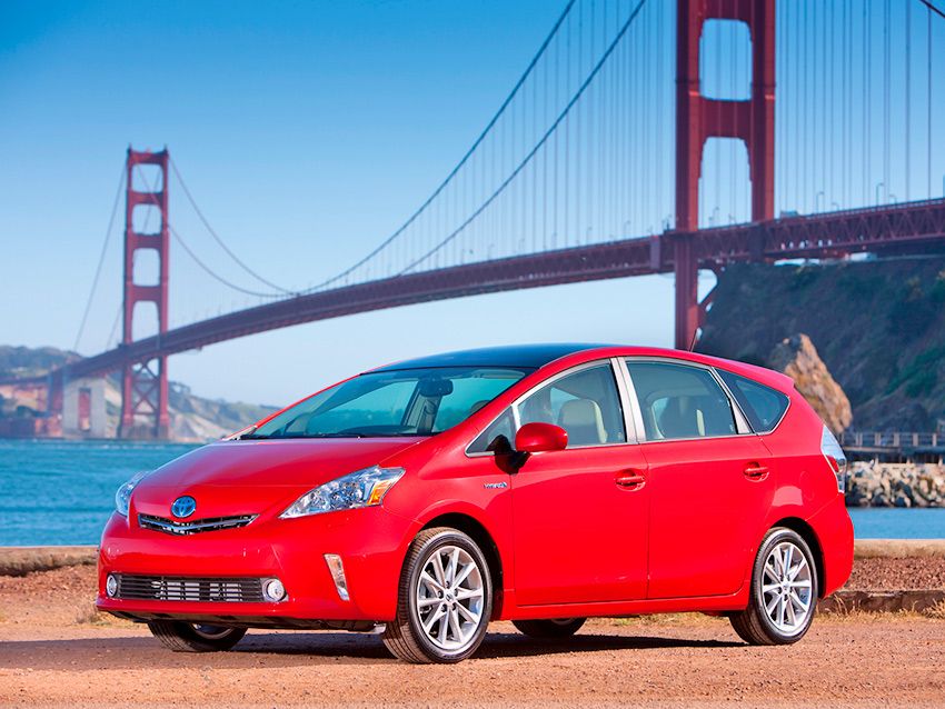 toyota_prius_v_1.jpg