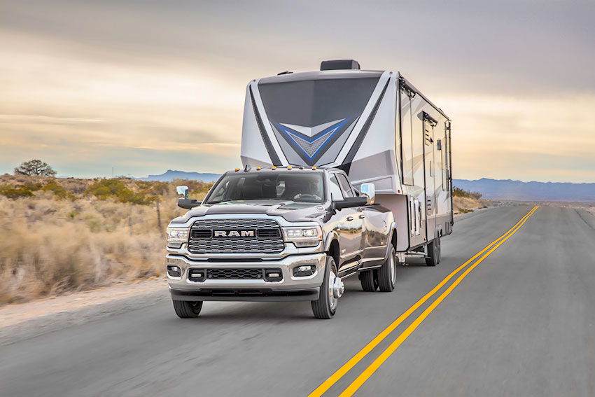 ram_3500_limited_crew_cab_77.jpg