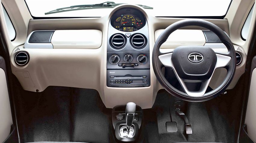 tata_genx_nano_4.jpg