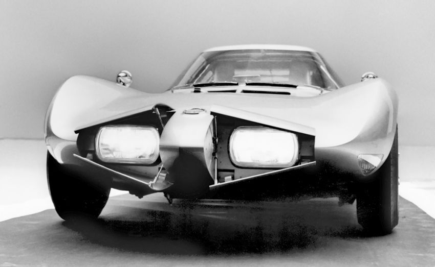 chevrolet_corvair_monza_gt_7.jpg