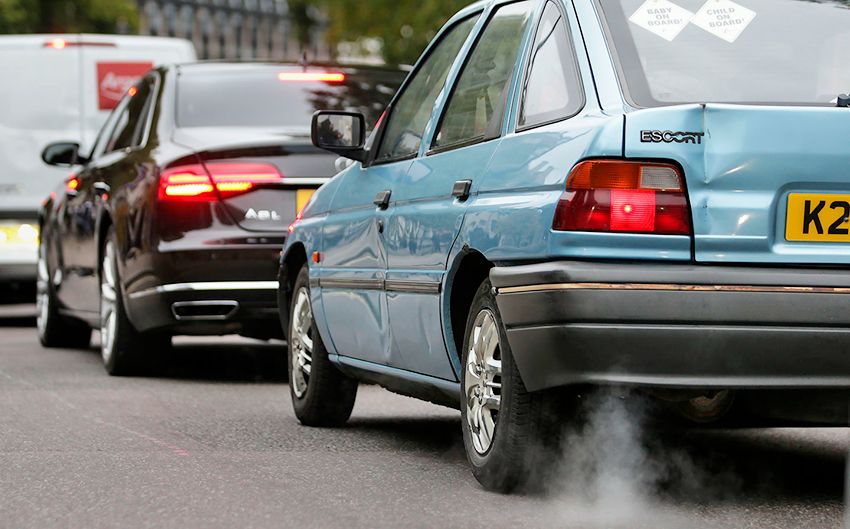 Car-Fumes-01.jpg