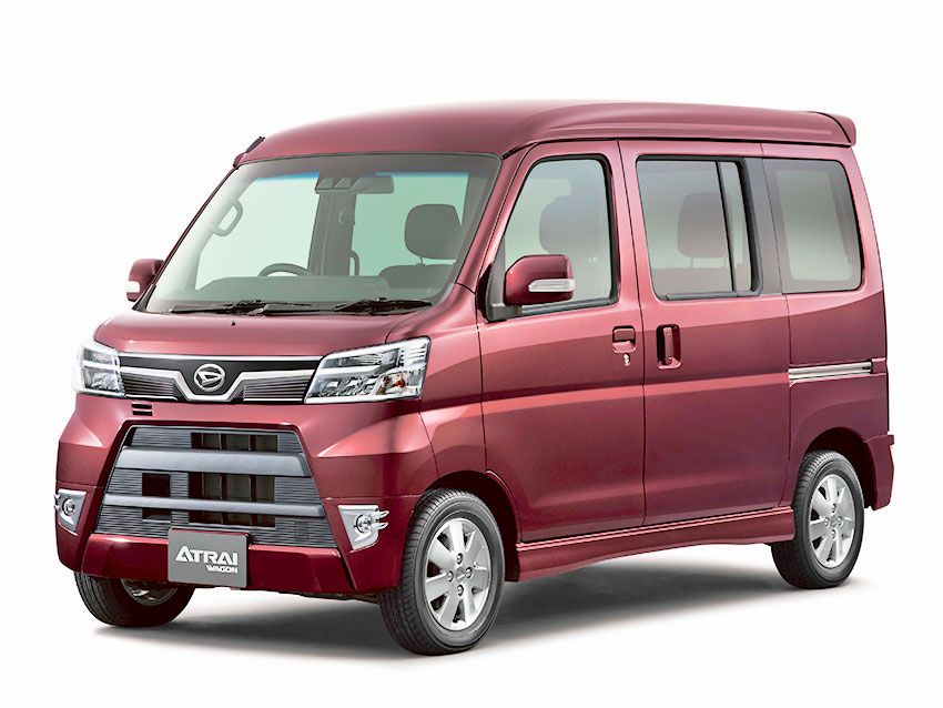 daihatsu_atrai_wagon_2017.jpg