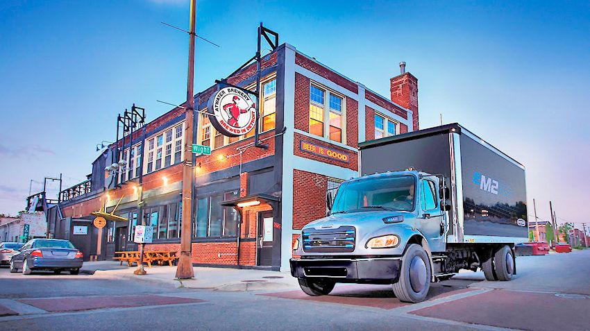 Freightliner_eM2.jpg