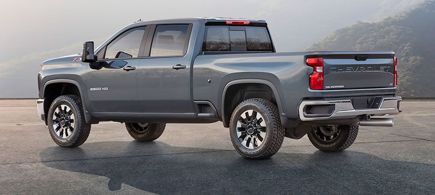 chevrolet_silverado_2500_hd_z71_83.jpg