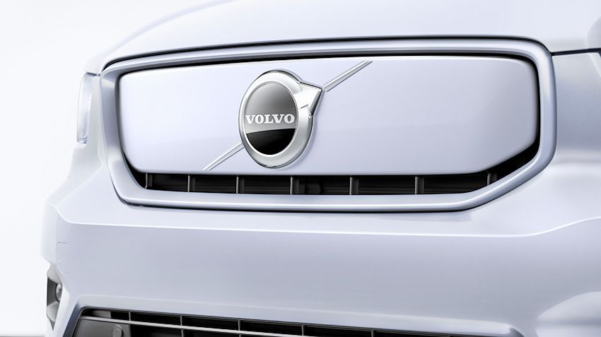 volvo_xc40_recharge_p8_awd_2.jpg