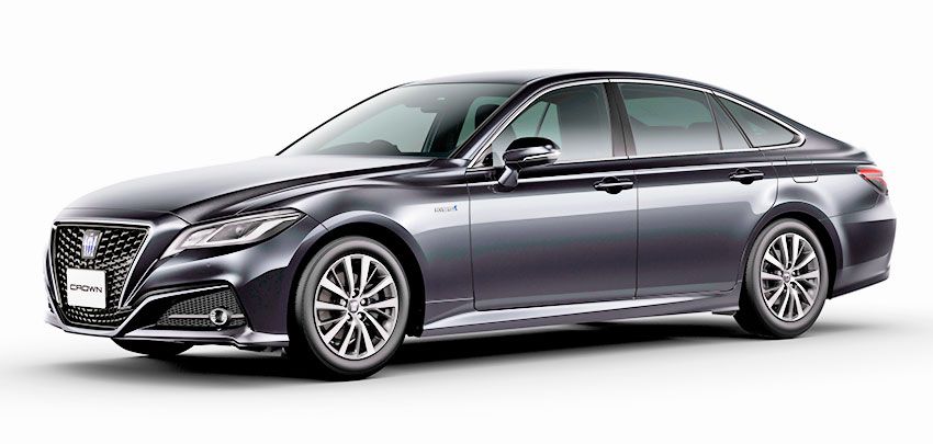 toyota_crown_s_2018.jpg