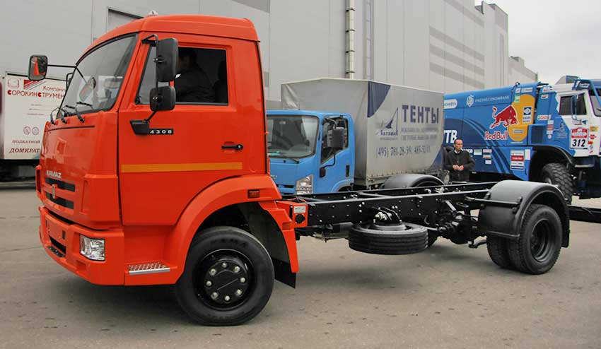 KAMAZ-4308.jpg