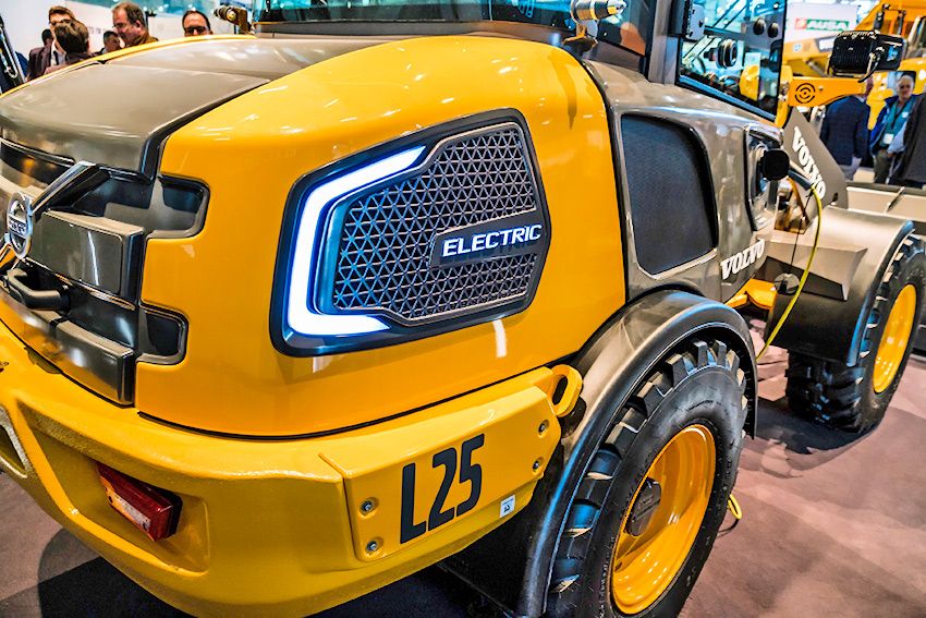 Volvo-L25-electric-wheel-loader-Bauma-20190193.jpg