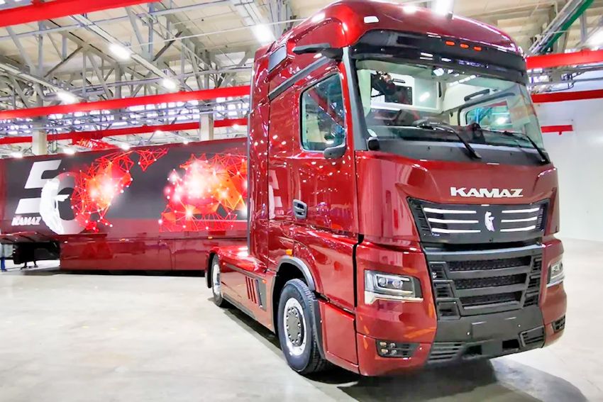 KAMAZ_Continent_2.jpg