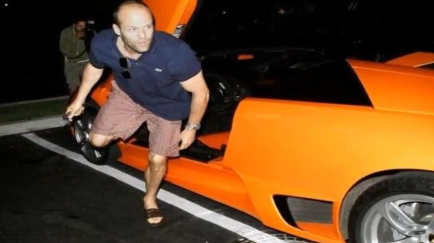 jason-statham-lamborghini-murcielago-pareja-accion.jpg