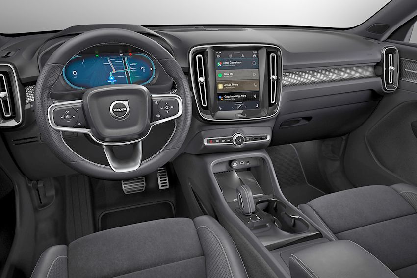 volvo_xc40_recharge_p8_awd_36.jpg