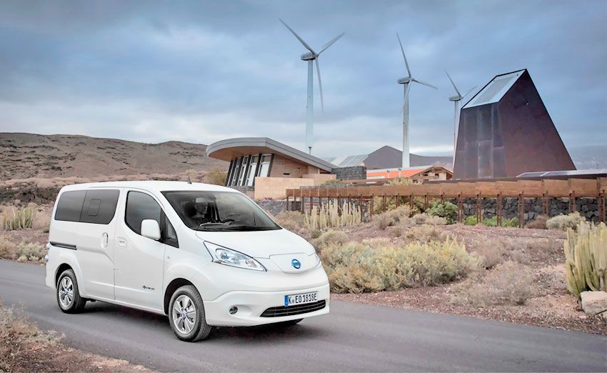 nissan-e-nv200-2018-40kwh-exterior-hevcars-04.jpg